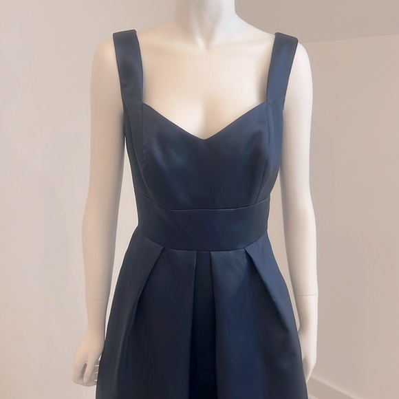 NWT SAMPLE SALE AlfredSung D658 size 12 Midnight Blue Mikado Pristine - Picture 3 of 7